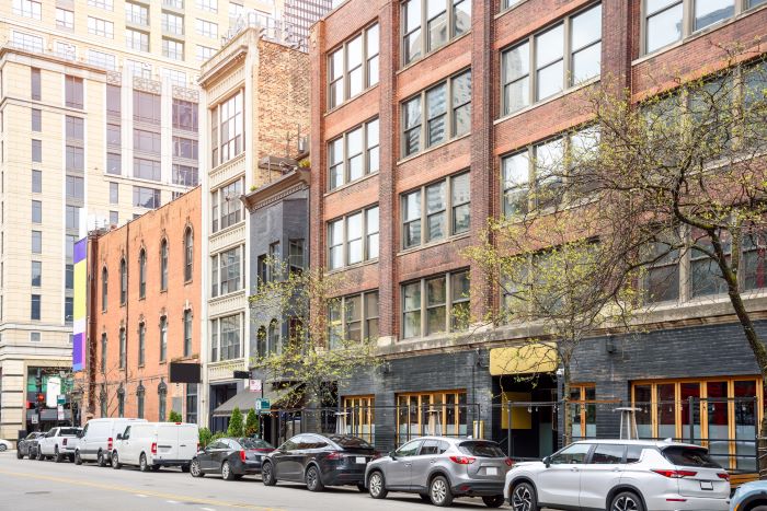 A mixed-use corridor in Chicago